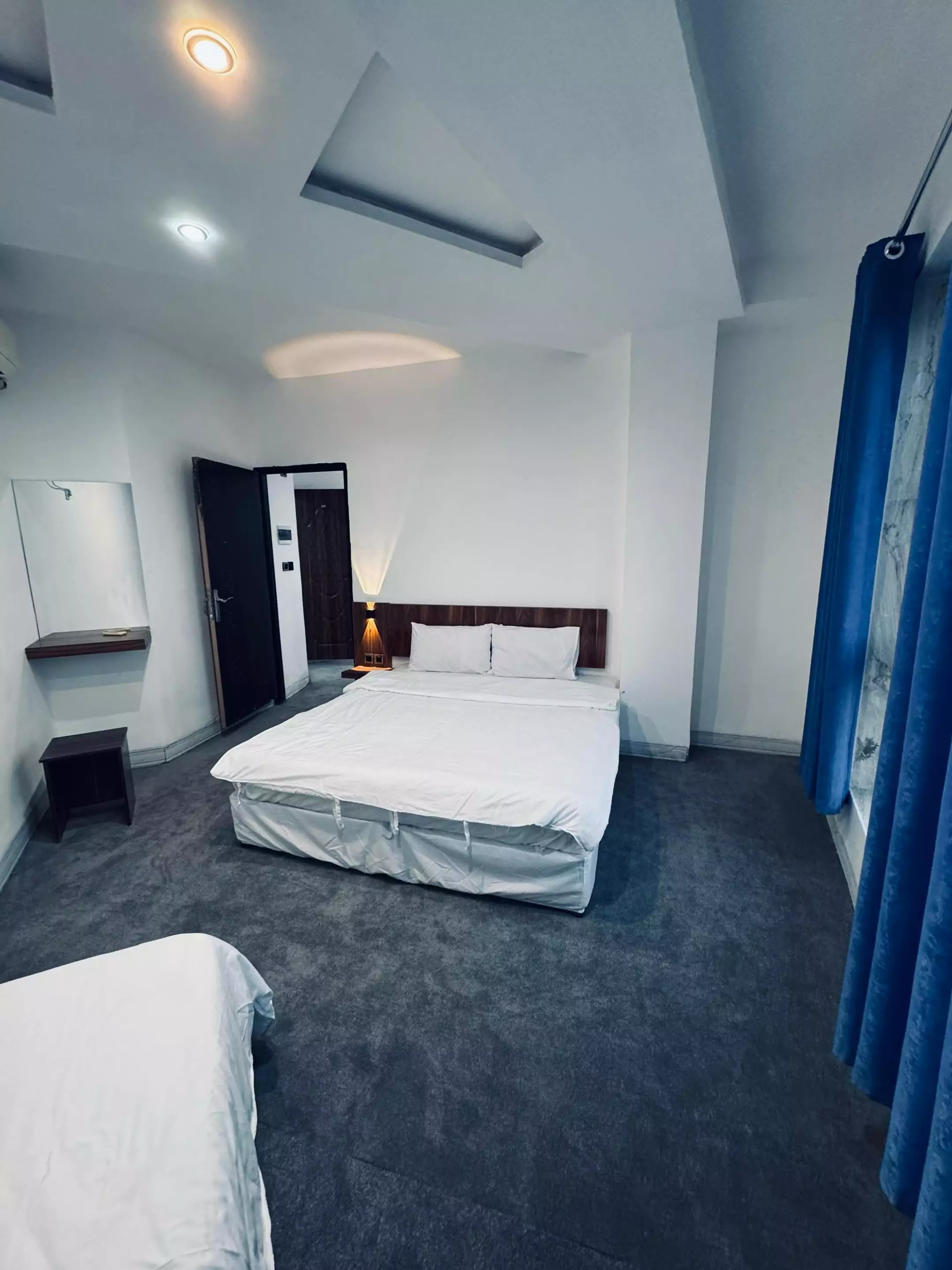 Alibaba https://cdn.alibaba.ir/ostorage/hotel-accommodation-images/67d5688f31ce2147606d1b65_azadi Qeshm (13).webp